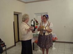 Za krstnú mamu si speváčky vybrali starostku obce p.Moniku Bérešovú